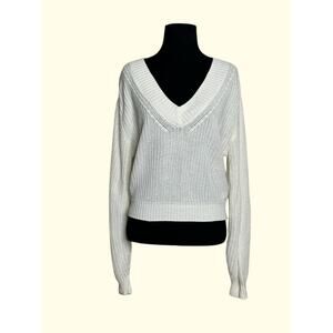 Divided off white v neck sweater size XS